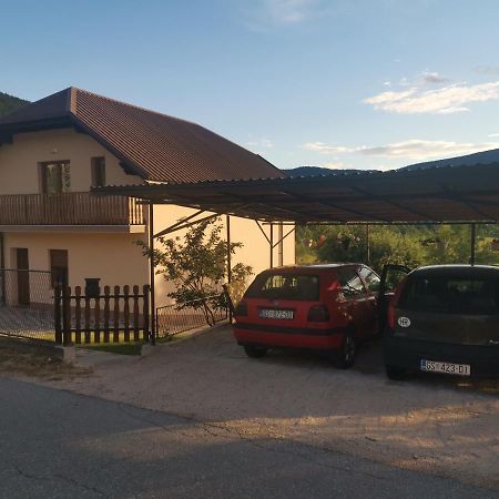 Apartman Nika Otočac Екстериор снимка