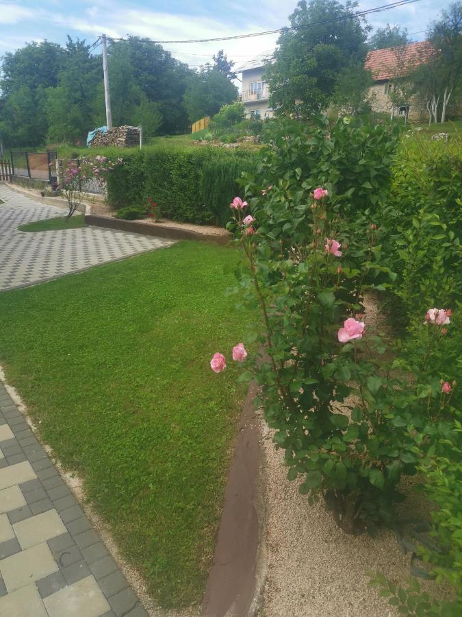 Apartman Nika Otočac Екстериор снимка
