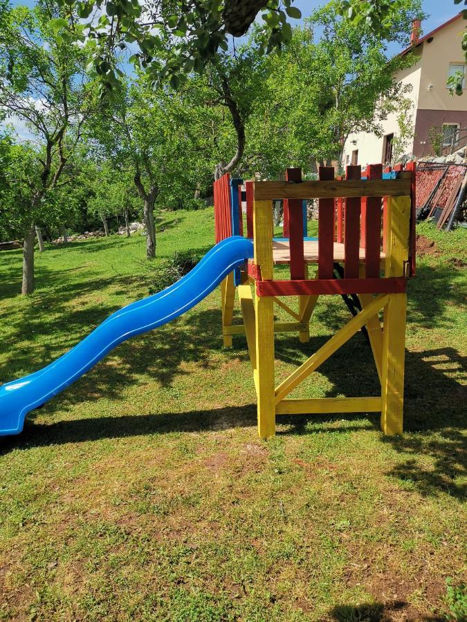 Apartman Nika Otočac Екстериор снимка